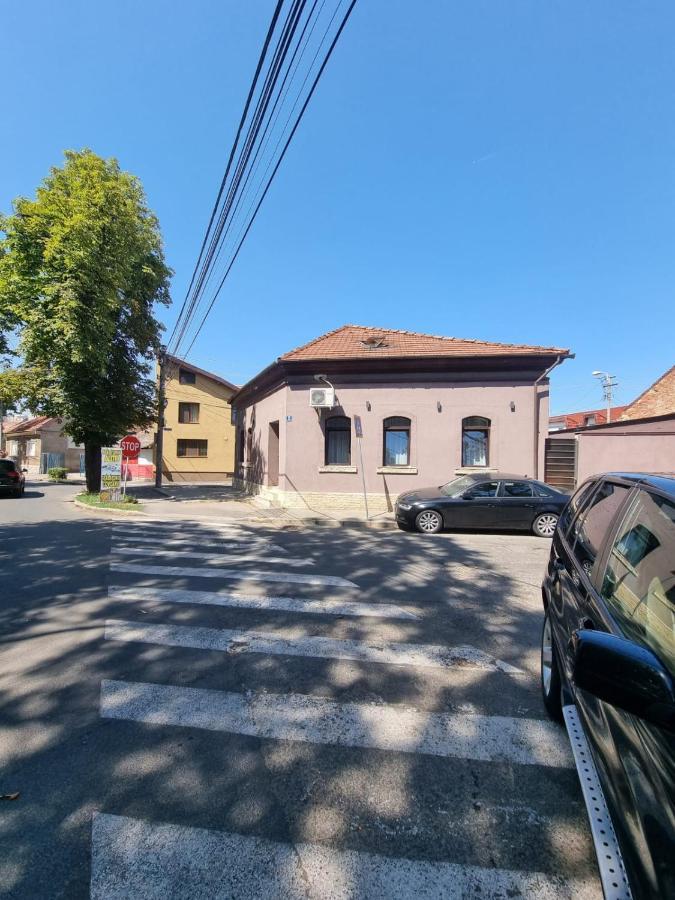 Laci Lak Premium Apartment Oradea Extérieur photo