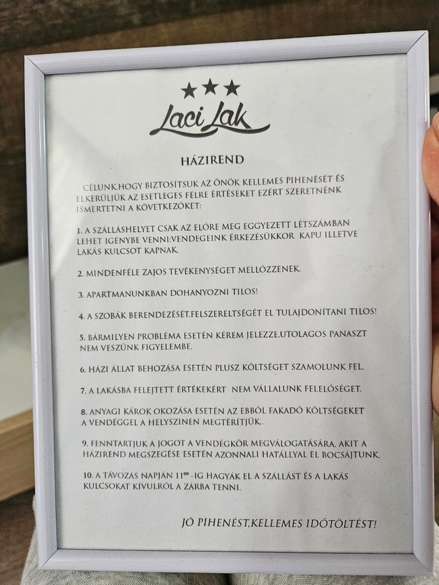 Laci Lak Premium Apartment Oradea Extérieur photo